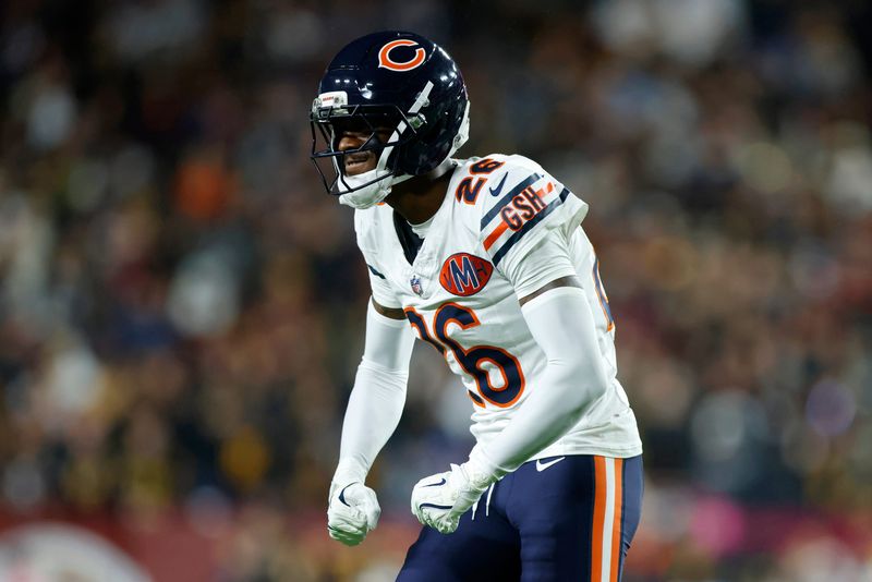 Oct 13, 2025; Landover, Maryland, USA; Chicago Bears cornerback Nahshon Wright (26) reacts after a play against the Washington Commanders during the first quarter at Northwest Stadium. Mandatory Credit: Peter Casey-Imagn Images