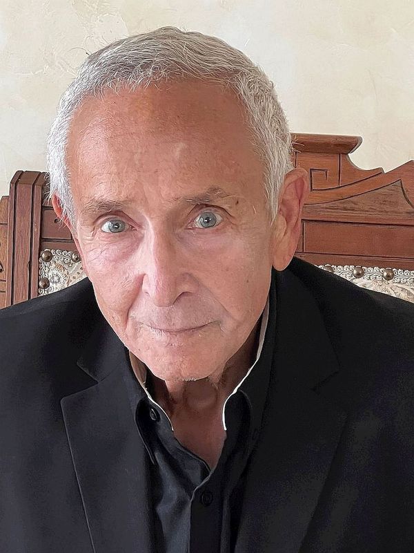 Bruce Diamond