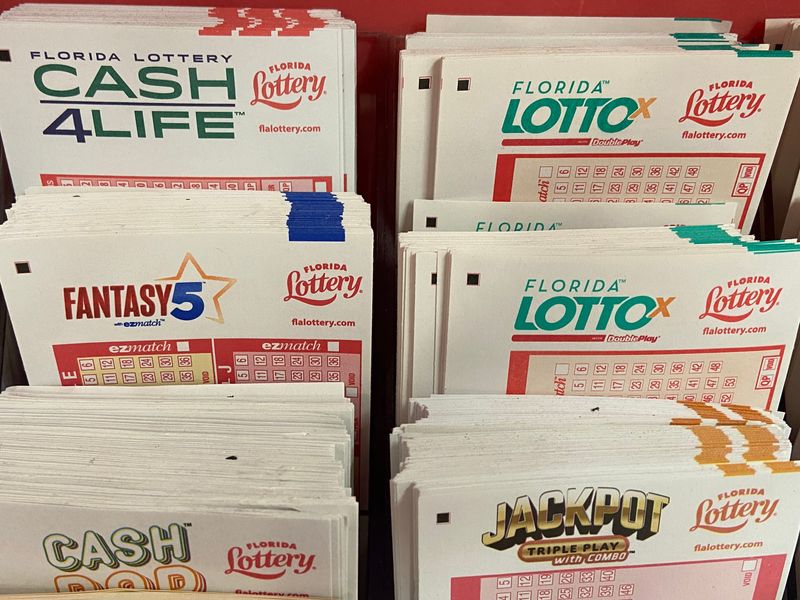 The Florida Lottery draw game Florida Lotto has two drawings a week, 11:15 p.m. ET Wednesdays and Saturdays, including holidays.