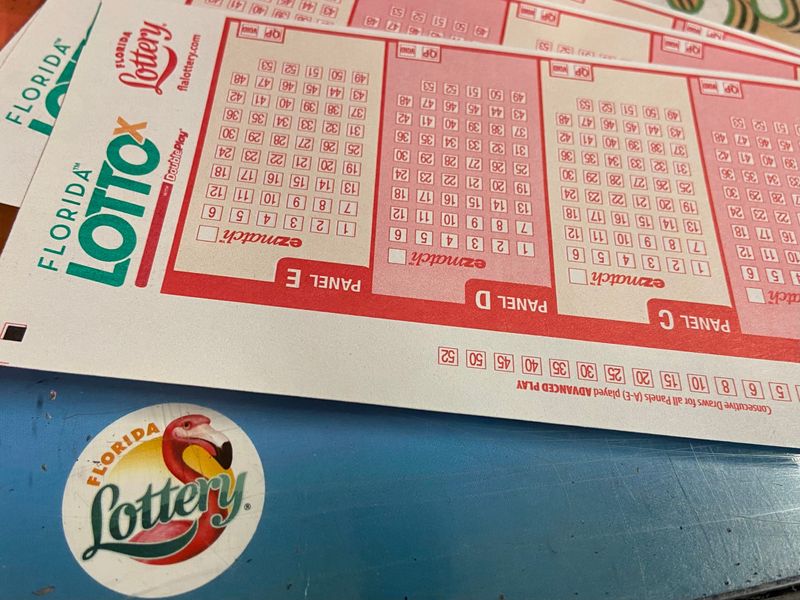 The Florida Lottery draw game Florida Lotto has two drawings a week, 11:15 p.m. ET Wednesdays and Saturdays, including holidays.