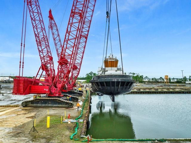 Eastern Shipbuilding Group in Panama City received the Shipbuilders Council of America's 2026 Improvement in Safety award.