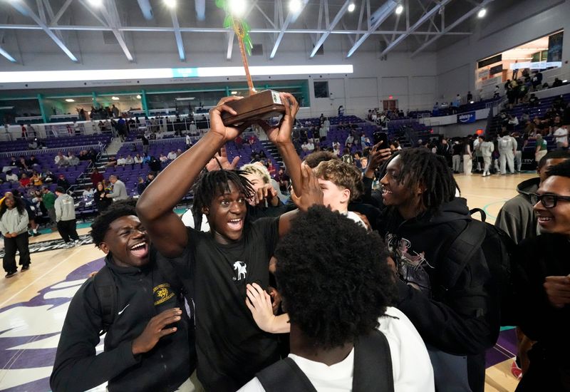 Abdou Toure won first place in the dunk contest. Basketball players competed in the Edison National Bank Slam Dunk Championship Sunday Dec. 21, 2025, at Suncoast Credit Union Arena in Fort Myers. This is one of the events in the GEICO City of Palms Classic basketball tournament.