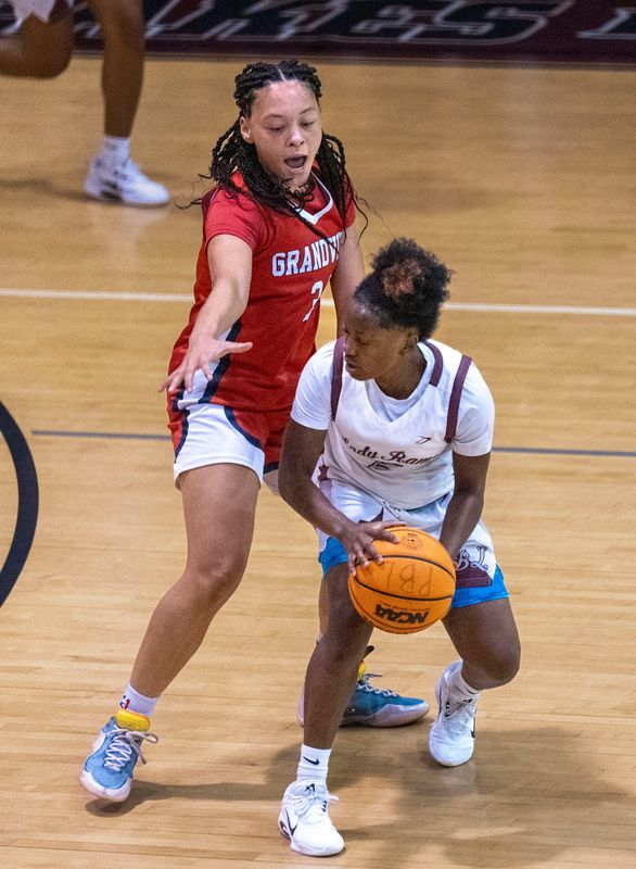 Grandview Prep's Jasleen Green guards Palm Beach Lakes Euterria Davis on January 8, 2026, in West Palm Beach, Florida.