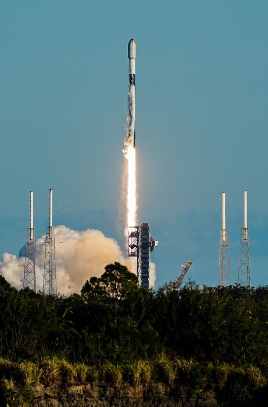 A SpaceX Falcon 9 rocket lifts off from Cape Canaveral Space Force Station January 9, 2026 carrying 29 Starlink satellites. Craig Bailey/FLORIDA TODAY via USA TODAY NETWORK