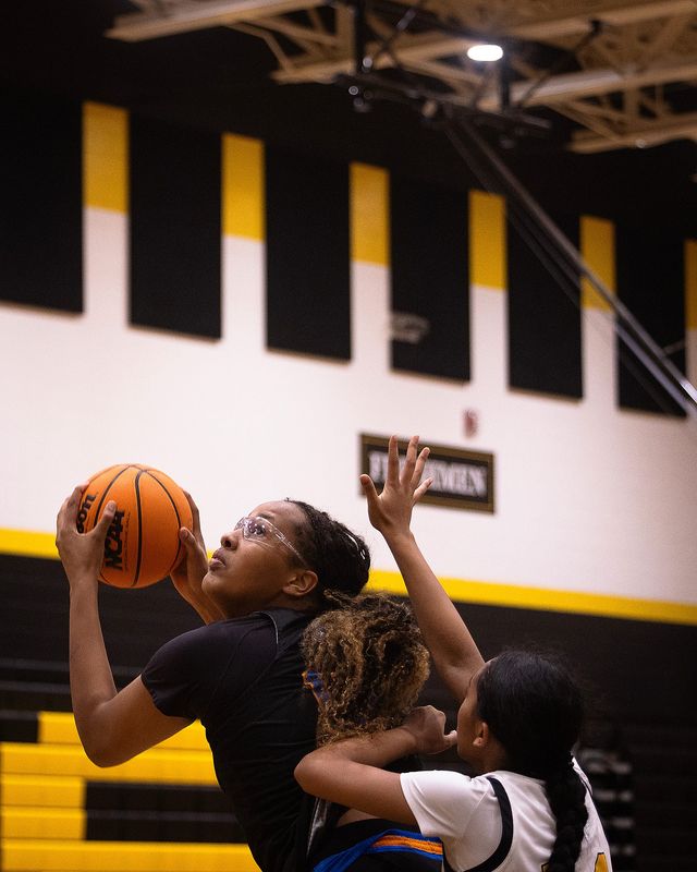 Freeport's Athiei Dhal (10) makes a play against Rutherford in Panama City, Fla., Jan. 9, 2025. Freeport won the game 55-25. (Tyler Orsburn/News Herald)