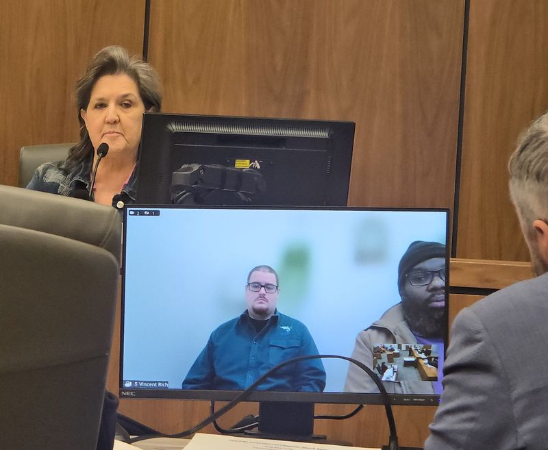 Sharon Aydelott's sister, Pam Hill, speaks at Brandon Aydelott's competency hearing in Santa Rosa County on Jan. 21, 2026