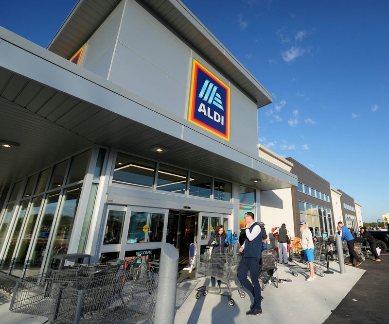 The newest Aldi grocery store in Cape Coral had its grand opening Thursday morning, Feb. 26 as customers waited in line for a chance to win complimentary goodies. Over 300 people were lined up to attend. The new store is located at 3510 Del Prado Blvd. North.