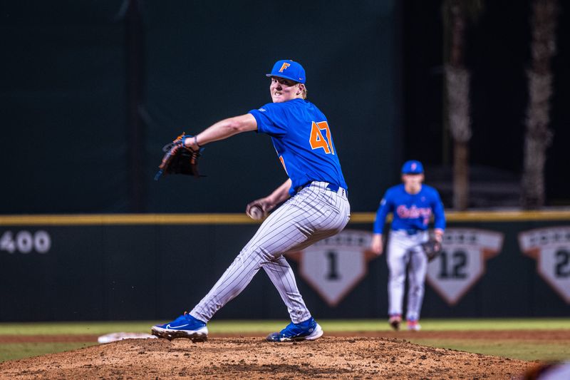 Florida right-hander Aidan King pitching against the Miami Hurricanes.