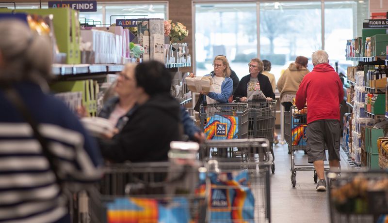 Eager shoppers and bargain hunters descend on the newest Aldi location on North Ninth Avenue on March 5, 2026.