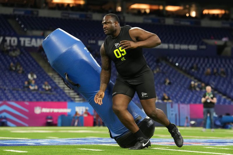 Feb 26, 2026; Indianapolis, IN, USA; Clemson defensive lineman Demonte Capehart (DL05) during the NFL Scouting Combine at Lucas Oil Stadium. Mandatory Credit: Kirby Lee-Imagn Images