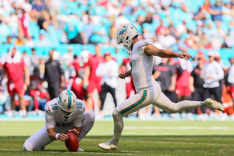 Oct 27, 2024; Miami Gardens, Florida, USA; Miami Dolphins place kicker Jason Sanders (7) kicks a field goal against the Arizona Cardinals during the second quarter at Hard Rock Stadium. Mandatory Credit: Sam Navarro-Imagn Images