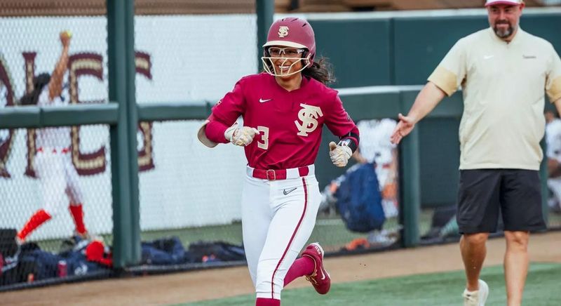 Isa Torres heads to home plate after hitting a leadoff home run for FSU softball to defeat Syracuse on Saturday, March, 14, 2026.