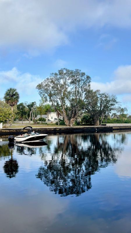 Guests at the Hacienda can get lovely views of the Cotee River at Sims Park, right next to the 99-year-old historic hotel in New Port Richey, owned by Jim and Alexandra Gunderson of Mount Dora.