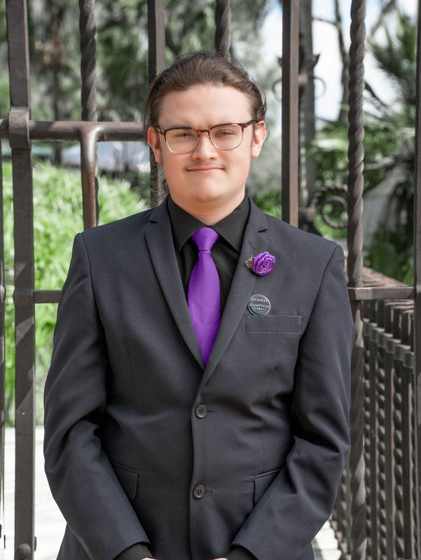 Kasen Hampton, 19, of Lake Wales has filed papers to run for the Polk County School Board in District 6.