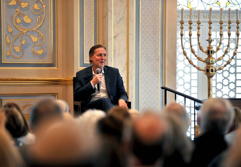 Former U.S. Sen. Ben Sasse speaks during the Levy Forum at the Palm Beach Synagogue April 15. American democracy depends on “self discipline, self restraint and self control,” he said, rather than government force.