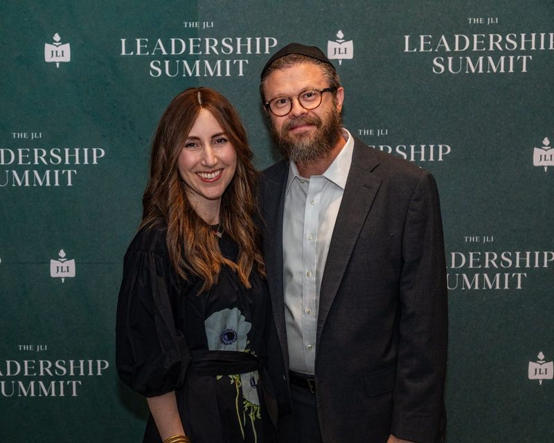 Yael Trusch and Rabbi Matt Trusch are scheduled to speak during a “Chabad Love Story” Shabbat dinner hosted by Chabad House Palm Beach on May 1.