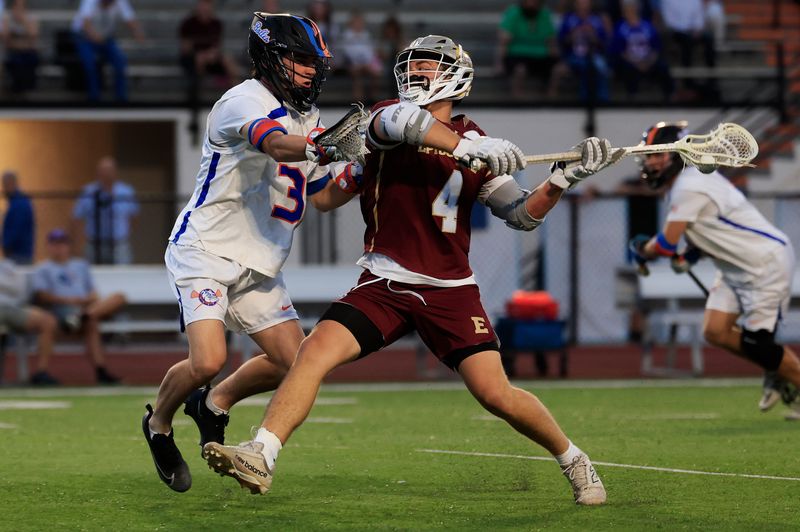 Episcopal's Robert Adams (4) takes aim against Bolles during an April game.