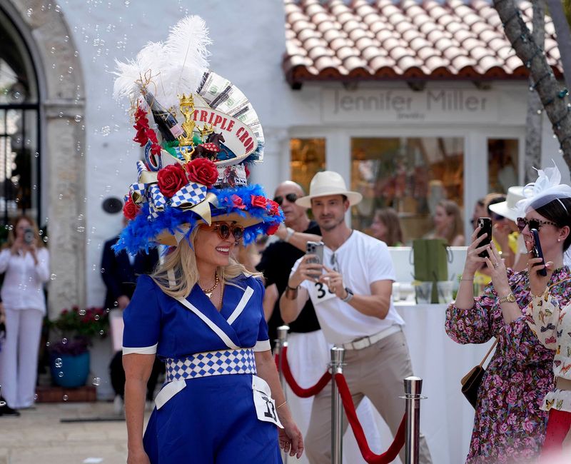 During the Kentucky Derby on Worth event, Heather Jones competes in the hat contest.