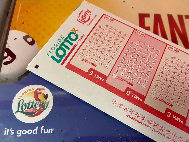 Florida Lotto drawings are at 11:15 p.m. ET every Wednesday and Saturday, including holidays, and filmed from a Tallahassee, Florida, studio.