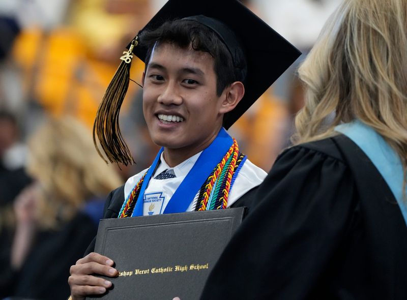Approximately 214 seniors graduated from Bishop Verot High School in Fort Myers, Saturday, May 16, 2026. The ceremony, held inside the school’s gymnasium, was an emotional event for graduates and their family members.
