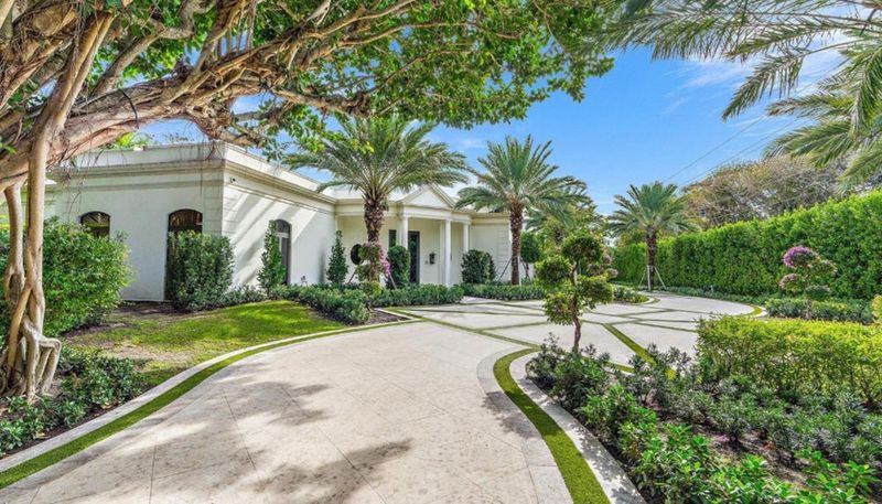 A company affiliated with billionaire Robert F. Smith and his wife, Hope, has sold a renovated 1980s-era house at 150 El Vedado Road in Palm Beach for a recorded $29.25 million.