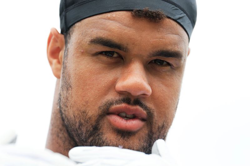 Jacksonville Jaguars defensive tackle Arik Armstead (91) is interviewed during the first day of minicamp at the Miller Electric Center, Tuesday, June 9, 2026, in Jacksonville, Fla.