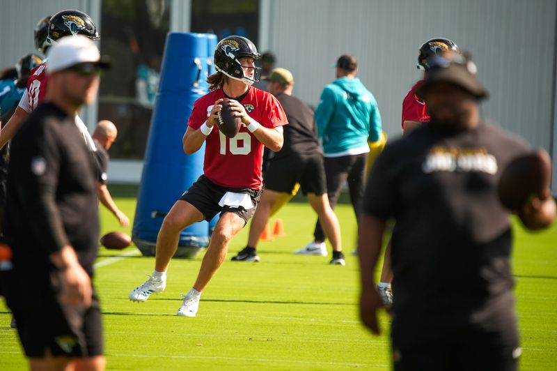 Jacksonville Jaguars quarterback Trevor Lawrence (16) drops back to pass as the Jaguars held their final Organized Team Activity on Monday, June 15, 2026 at the Miller Electric Center in Jacksonville, Fla. [Doug Engle/Florida Times-Union]