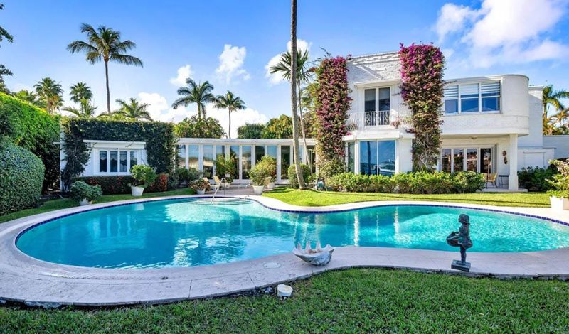 A Modernist-style house at 350 Island Road in Palm Beach has changed hands for a recorded $35 million. The house was the longtime home of the late Jane Wells Page.