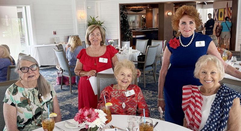Rachel Dehanas, Anne Sepe, Susan Wolfe, Mary Pounds-Zabkar and Bonnie Bozzo.