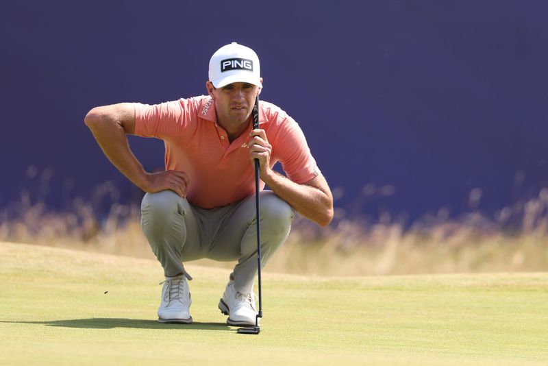 Jul 16, 2026; Southport, ENG; Alex Smalley lines up a putt on the 18th green during the first round of The Open Championship golf tournament at Royal Birkdale. Mandatory Credit: Bill Streicher-Imagn Images