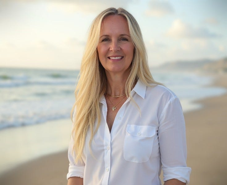 Julie Settle is running for City Commissioner Seat 5.