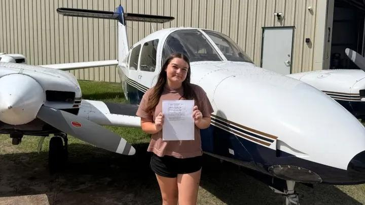 Emily Shelton made an emergency landing on Interstate 10 in the Pensacola area on Monday, Aug. 3, 2026, after an engine failure during a teaching flight.