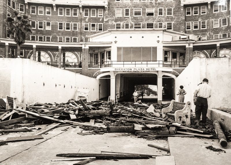 The Sheraton Plaza Hotel’s beach-access tunnel amid debris from Hurricane King, October 1950.