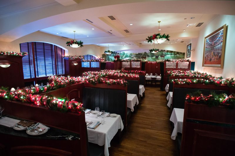 A look inside 801 Chophouse in Des Moines.