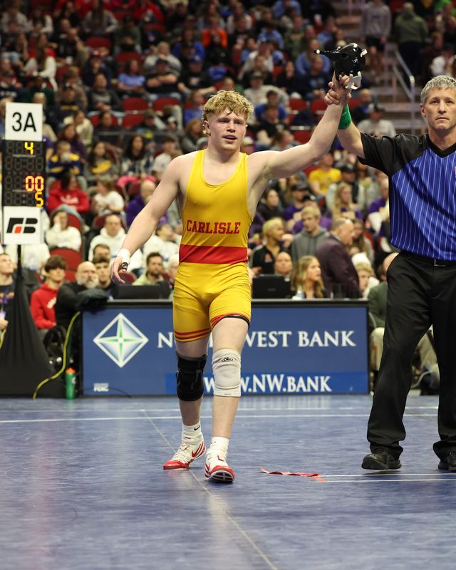 Feb 22, 2025; Des Moines, Iowa, USA; 165 pounds: No. 3 Jaxon Miller of Carlisle beat No. 5 Xayvion Anderson of Marshalltown 5 to 5 in the 3A IHSAA State Wrestling Championship Finals at Wells Fargo Arena. Mandatory Credit: Reese Strickland-The Des Moines Register