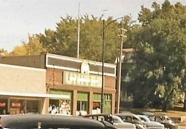 Did you know... where this United Grocery store was located?