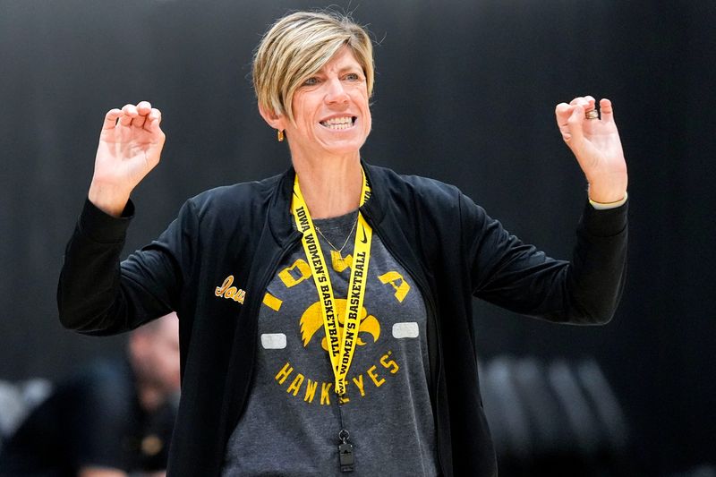 Jan Jensen's pickup of Ella Stromdahl out of Sweden marks her first international acquisition as Iowa's head coach.