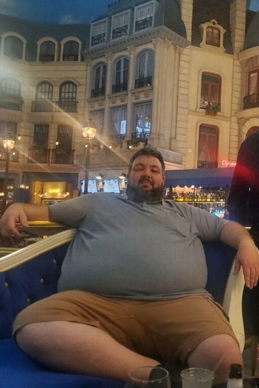 Ryan Grewell, currently on his second RAGBRAI, weighed 487 pounds in January of 2023 before a change in diet and bicycling resulted in a 275 pound weight loss.