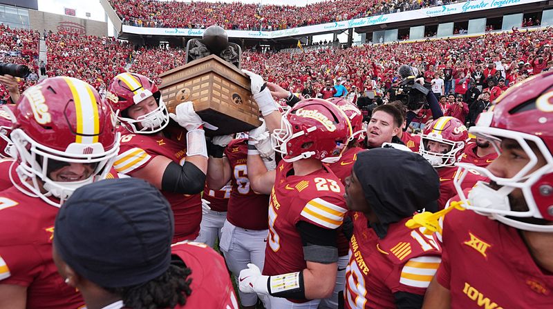 Iowa State football team celebrates after winning 16-13 over Iowa in the Cy-Hawk football at Jack Trice Stadium on Sept. 6, 2025, in Ames, Iowa
