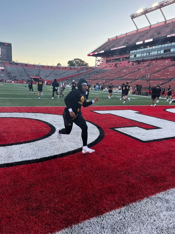 Iowa running back Kamari Moulton warms up before the Hawkeyes' game at Rutgers on Sept. 19, 2025.