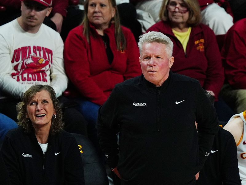 Iowa State Cyclones' women's basketball head coach Bill Fennelly reacts from the bench during the second quarter against Arizona in the Big-12 women’s basketball on Jan. 24, 2026, at Hilton Coliseum in Ames, Iowa.