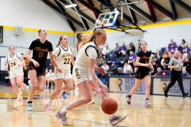 Iowa City Regina's Ella Keune (4) was voted girls Athlete of the Week.