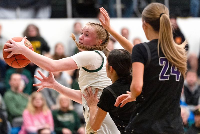 Iowa City West's Grace Fincham (12) is a nominee for girls Athlete of the Week.