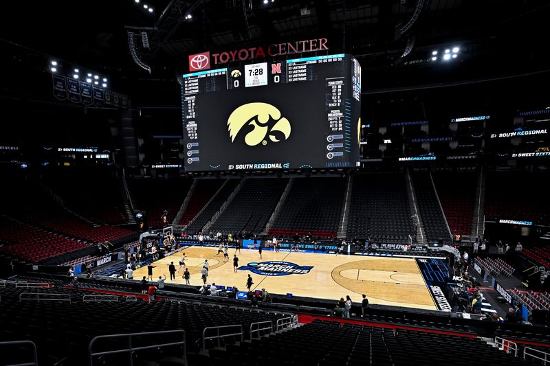 Mar 25, 2026; Houston, TX, USA; An overall view during an Iowa Hawkeyes practice session ahead of the south regional of the men's 2026 NCAA Tournament at Toyota Center. Mandatory Credit: Maria Lysaker-Imagn Images