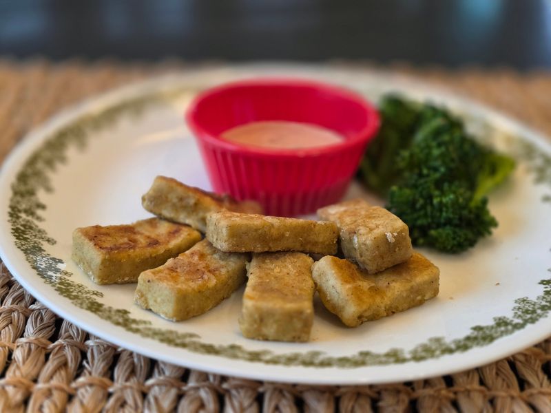 The latest vegan column offers a tasty rendition of tofu.