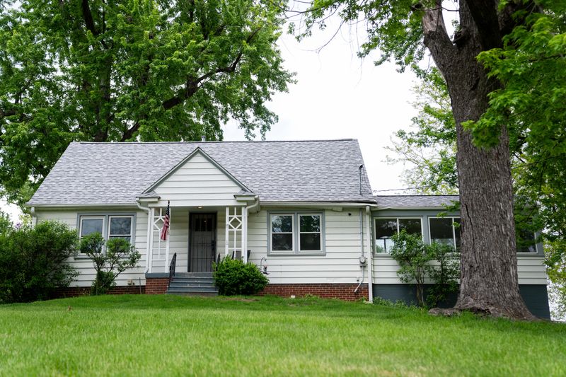 6605 Roseland Dr. is seen on May 1, 2026, in Urbandale.