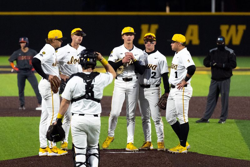 The Iowa Hawkeyes huddle on the mound on May 1, 2026, during a Big Ten baseball game against the Illinois Fighting Illini at Duane Banks Field in Iowa City, Iowa.