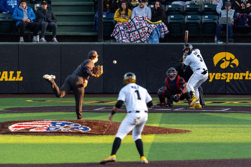 Iowa's Max Burt (3) bats against the Illinois Fighting Illini on May 1, 2026, during a Big Ten baseball game at Duane Banks Field in Iowa City, Iowa.