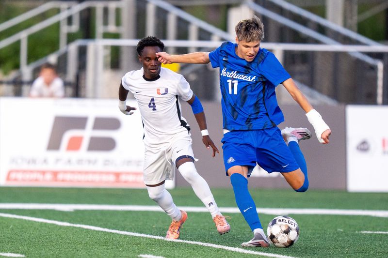 Waukee Northwest's Eman Alicic (11) scored on a penalty kick to defeat Urbandale in the state semifinals on Wednesday.