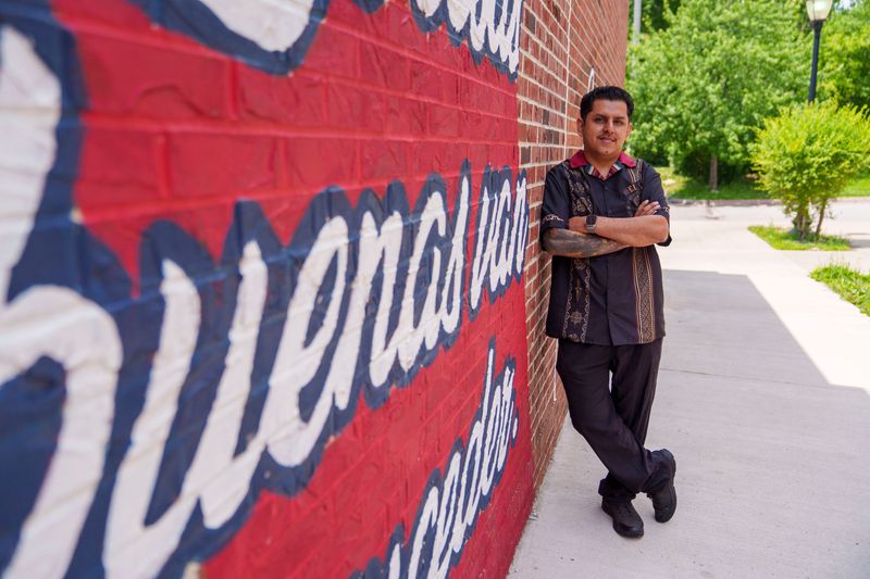 Ricardo Arana, owner of Des Moines' Tacos La Familia, is planning to move the restaurant to a spacious new home across Sixth Avenue.